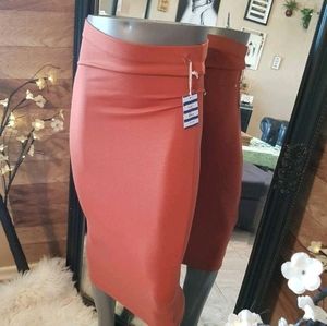 FOREVER21 NEW SIENNA MIDI